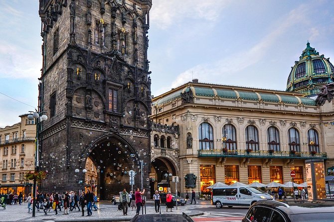 Private Transfer from Vienna to Prague with 1 hour Stop in Kutna Hora - The value of a private transfer