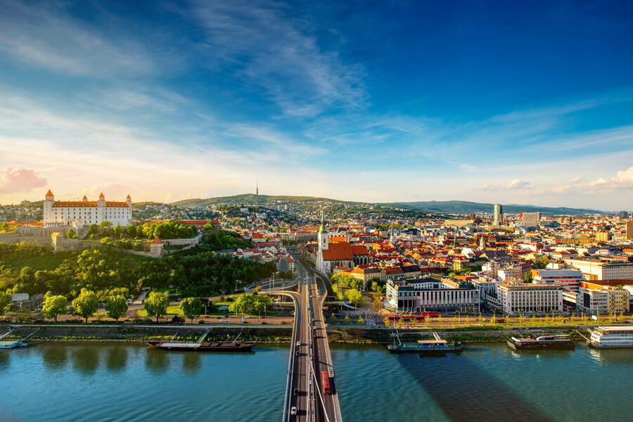 Private trip from Budapest to Bratislava & Gyor, and back - The real cost of an 11-hour private day