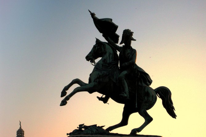 Private Vienna Evening Walk — Orientation for Your First Night - The Hofburg turns Vienna into a palace town