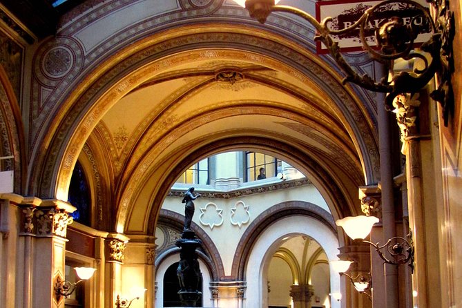 Private Vienna Evening Walk — Orientation for Your First Night - The Plague Column explains Vienna’s Baroque drama