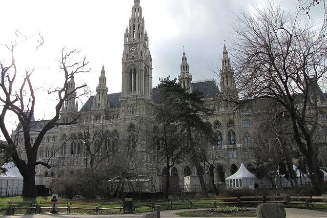 Private Vienna Historical Landmarks Tour - Opera, City Hall, and the Ringstrasse