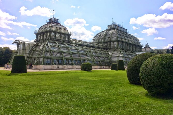 Private Vienna Sightseeing Tour matching to personal interests - The Hofburg and the imperial center