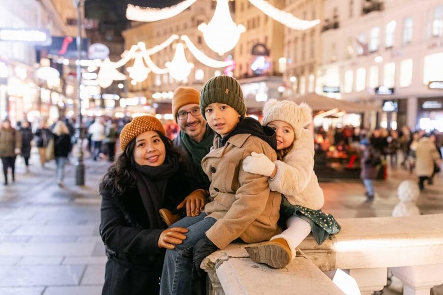 Professional Photoshooting in Vienna - Graben Street and the final cathedral portraits