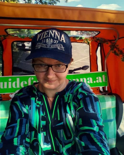RAXI (Electric Rickshaw) Vienna Tours with two options - Comfort, equipment, and weather limits