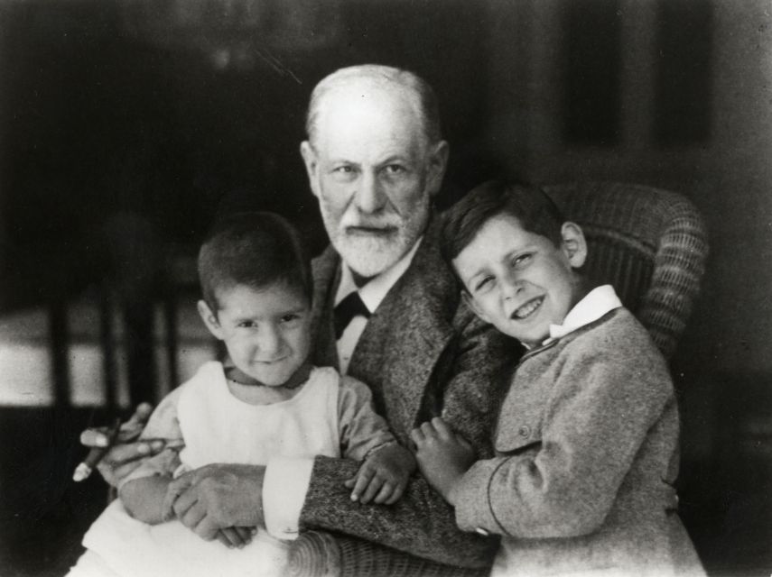 Sigmund Freud Museum Ticket - Contemporary art in Freud’s former office