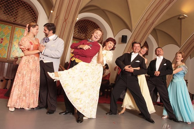 Skip the Line: Austrian Dinner Show Ticket in Vienna - What arrives on your plate