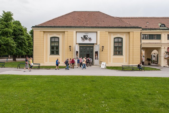 Skip the Line:Imperial Carriage Museum by Schönbrunn Kaiserliche Wagenburg Wien - Why the carriages tell a better story than you might expect