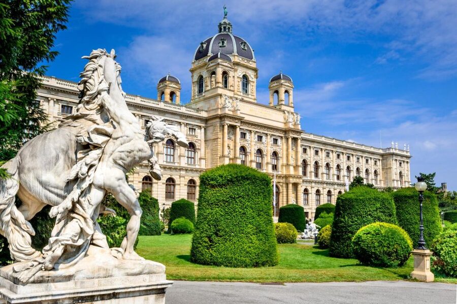 Skip-the-line Private Tour Kunsthistorisches Museum Vienna - The two-hour museum tour: a focused introduction