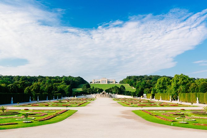Skip-the-Line Schonbrunn Palace Guided Tour and Vienna Historical City Tour - Who will like this tour most?