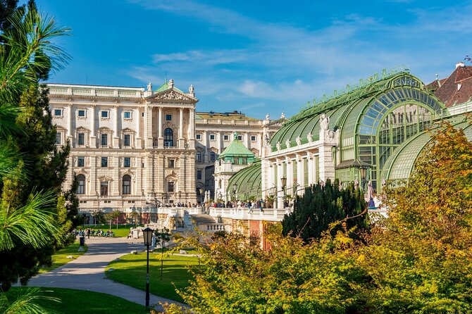 Skip-the-Line Sisi Museum, Hofburg and Gardens Tour Vienna - One hour inside Sisi Museum and Imperial Apartments