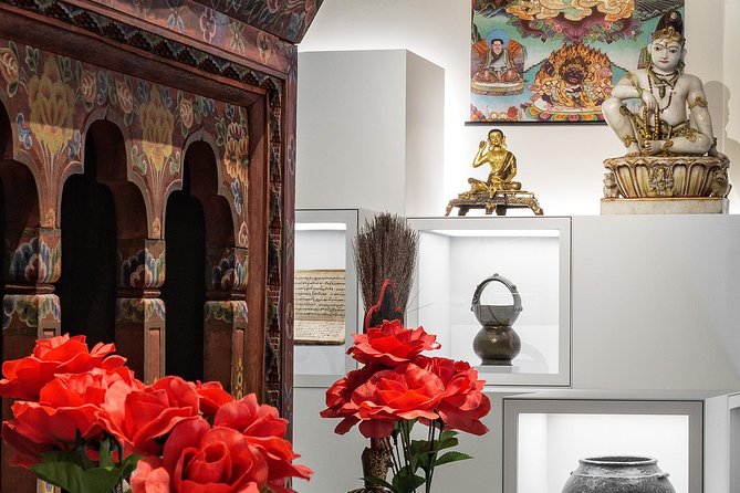 Skip the Line: Weltmuseum Wien Ticket - Entering the Hofburg’s Weltmuseum