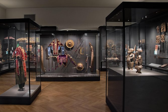 Skip the Line: Weltmuseum Wien Ticket - Fourteen galleries and five centuries of collecting