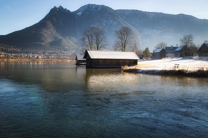 Small-Group Christmas Day Trip to Hallstatt from Vienna - Three Hours in Hallstatt