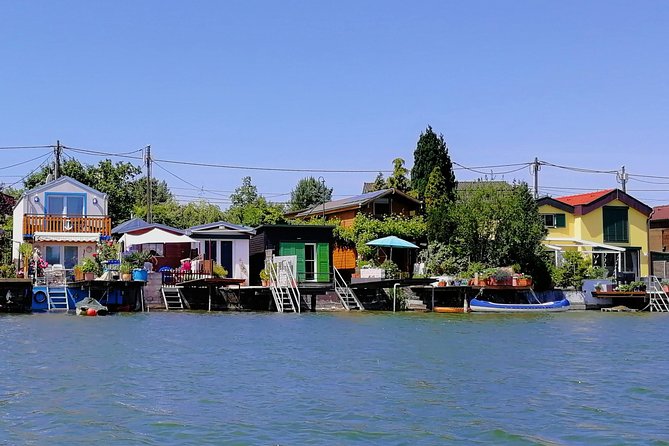 Small-Group Guided Kayak Tour of Vienna - Three hours on calm water