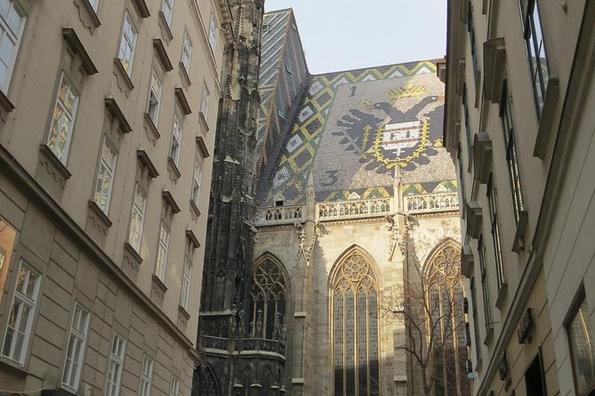 St. Stephen's cathedral - old symbol newly discovered - Timing, meeting hours, and practical planning