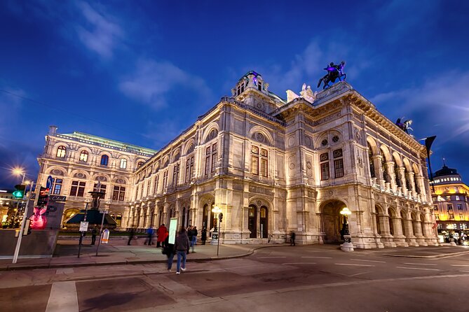 STATE OPERA - PRIVATE guided tour (tickets included) - The artists who shaped the stage