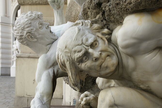 Terrible crimes in Vienna, hidden secrets of the inner city - From the Capuchin monastery to a ruined acting career