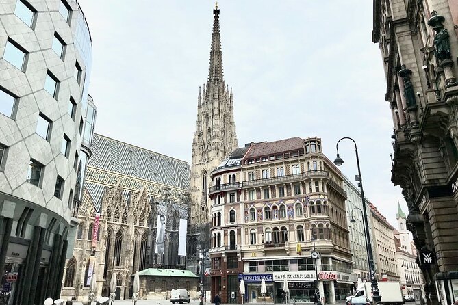 The best of Vienna on foot - Albertina and the Vienna State Opera