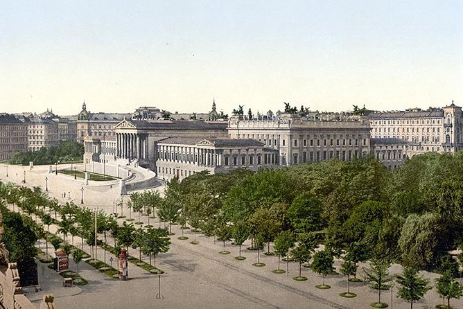 The Ringstrasse Project Walking Tour - Vienna State Opera: music written into the city