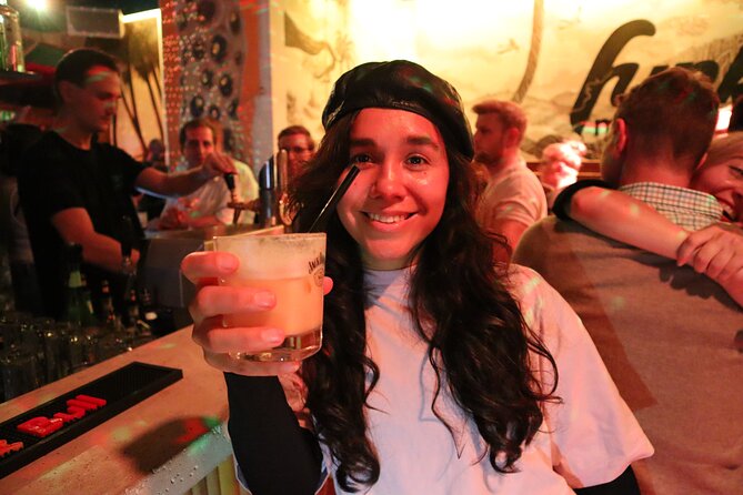 Thursday Night Pub Crawl for Professionals in Vienna, Austria - Key points to know before you book