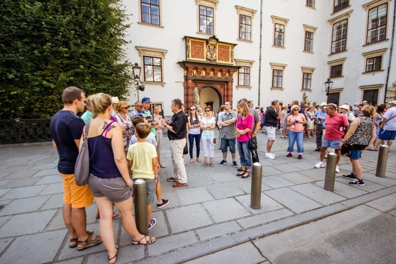 Vienna: 2 Hours Sightseeing Walking Tour - Price, pace, weather, and comfort