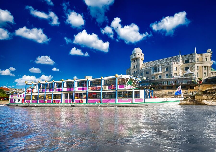 Vienna: 3.5-Hour Grand Danube River Cruise - Through Nussdorf and into the Danube Canal