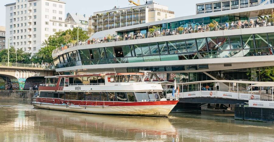 Vienna: 3-Course Evening Dinner Cruise - Is the $85 price good value?