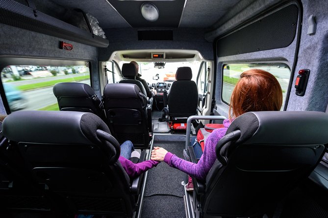 Vienna Airport Departure Transfer (Hotel to Vienna Airport) - Who gets the best value at $33.12