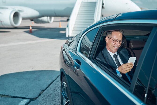 Vienna Airport Transfers From Vienna City With Private Driver - A calm final ride from central Vienna