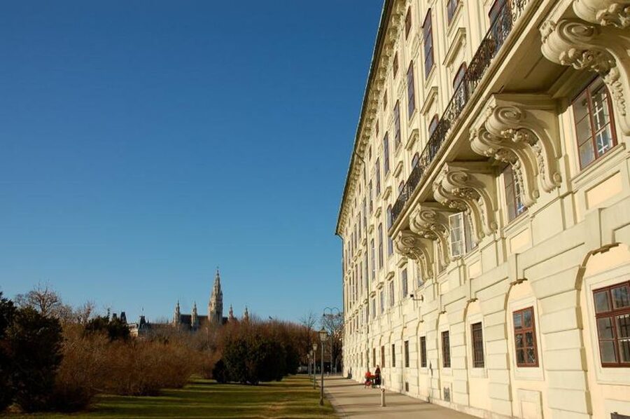 Vienna and Skip-the-Line Schönbrunn Palace Private Tour - Optional stops and what they add