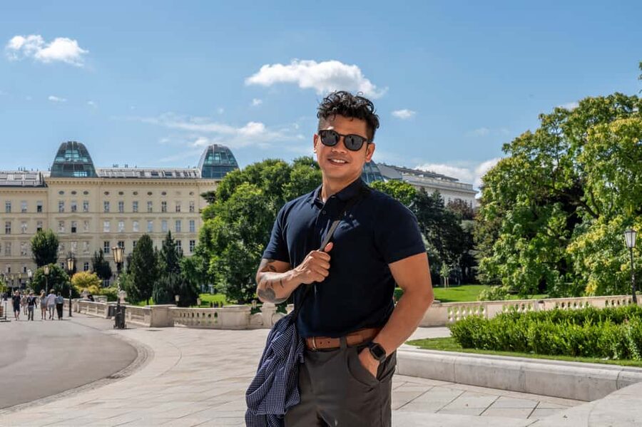 Vienna: Authentic Professional Photography Tour - FAQ