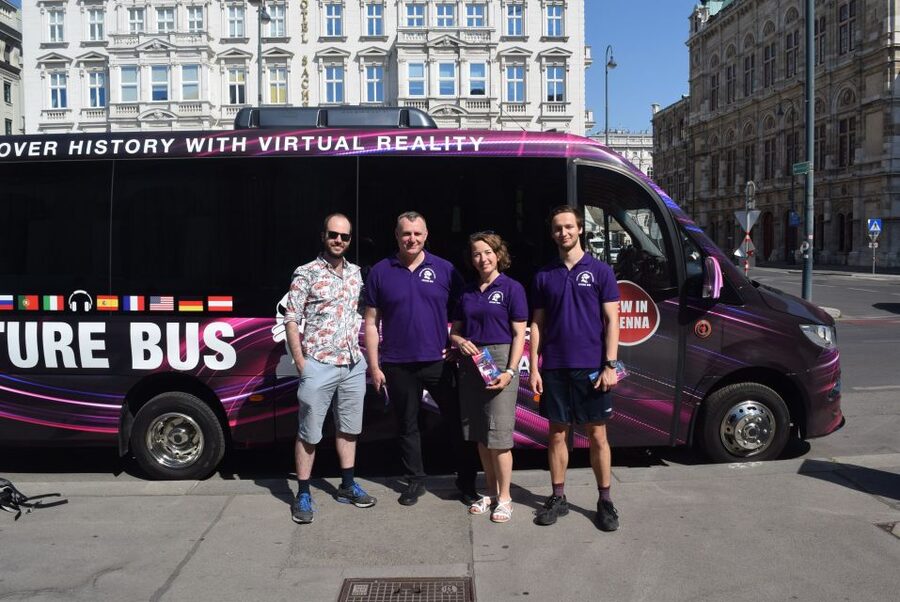 Vienna: Bus Tour with Virtual Reality Experience - The final VR stop and return to Albertinaplatz