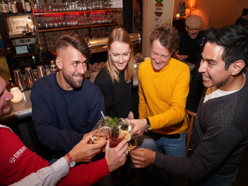 Vienna by Night: Private Evening Food and Drink Tour - Key points at a glance