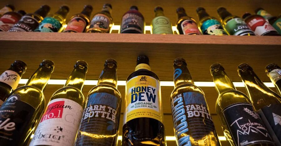 Vienna: Craft Beer Tasting Experience with Local Snacks - Key points to know