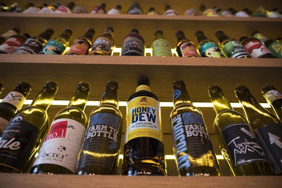Vienna: Craft Beer Tasting Experience with Local Snacks - Is $57 a fair price?