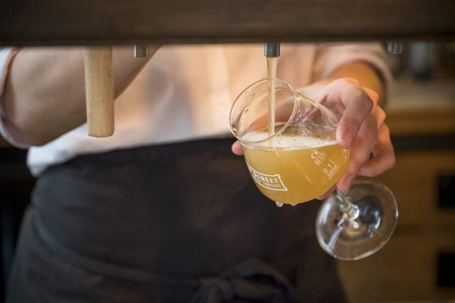 Vienna: Craft Beer Tasting Experience with Local Snacks - Who should book this tasting?