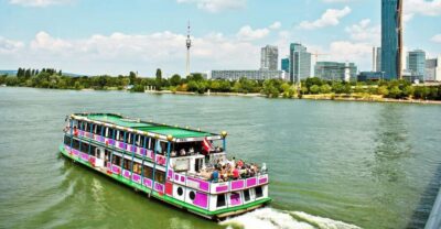 Cruise and Schnitzel Tour