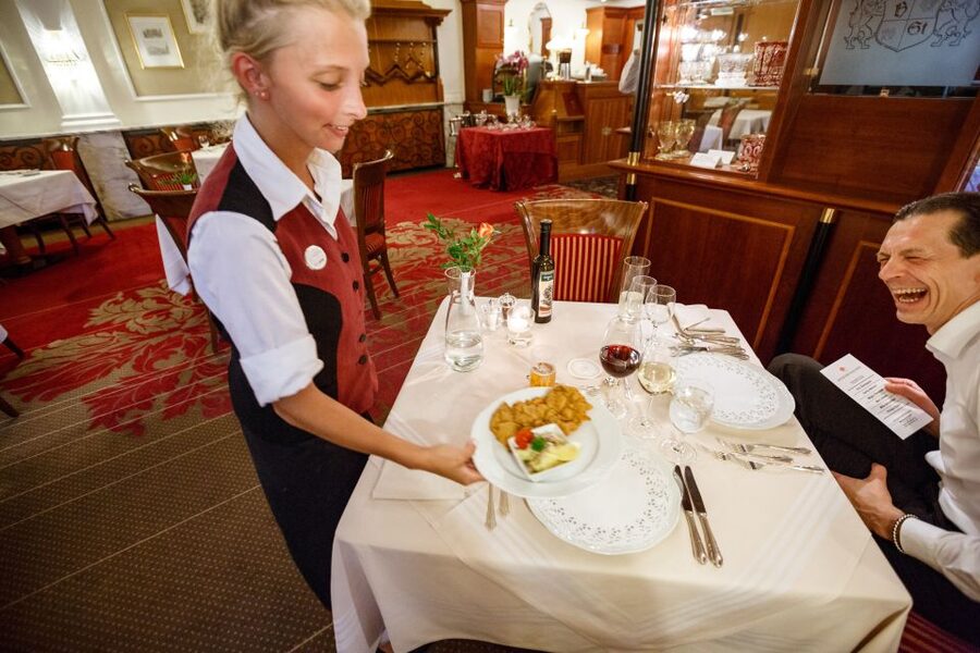 Vienna: Culinary Experience at Restaurant Stefanie - What the $88 price really covers