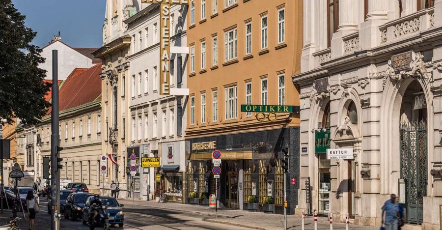 Vienna: Culinary Experience at Restaurant Stefanie - The setting inside Vienna’s oldest hotel
