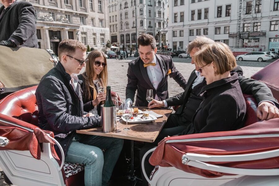 Vienna: Culinary Horse-Drawn Carriage Experience - Is $229 good value for four people?