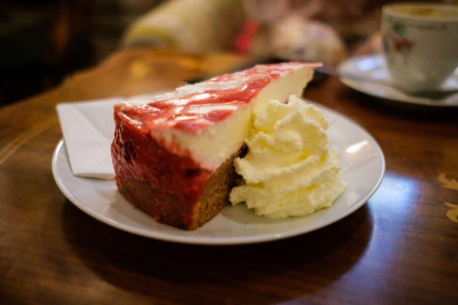 Vienna: Dessert Tour with Pastries, Cakes & Hidden Cafes - Seasonal sweets from crepes to apricot dumplings
