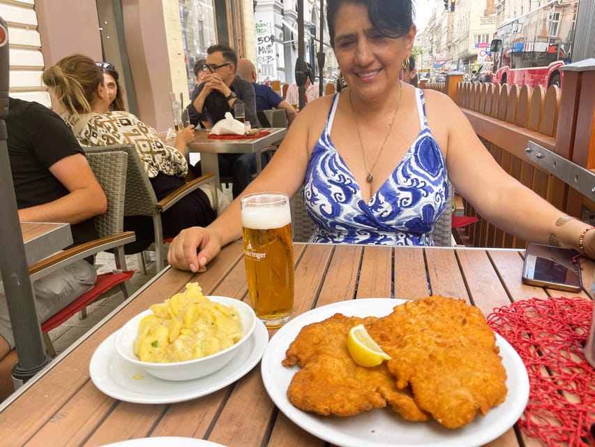 Vienna: Food tasting tour in Hidden Gems (Small Groups) - Walking, timing, and accessibility