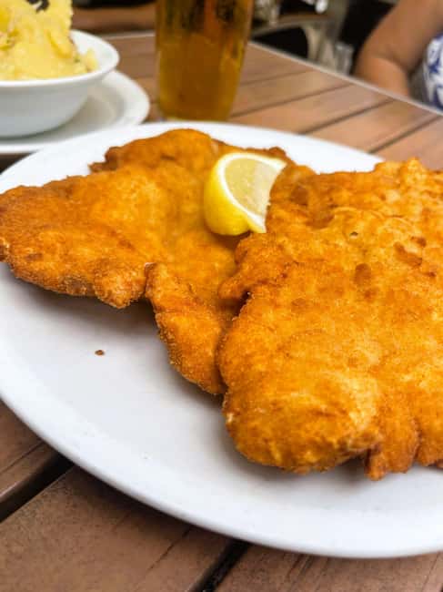Vienna: Food tasting tour in Hidden Gems (Small Groups) - A proper schnitzel lunch with beer