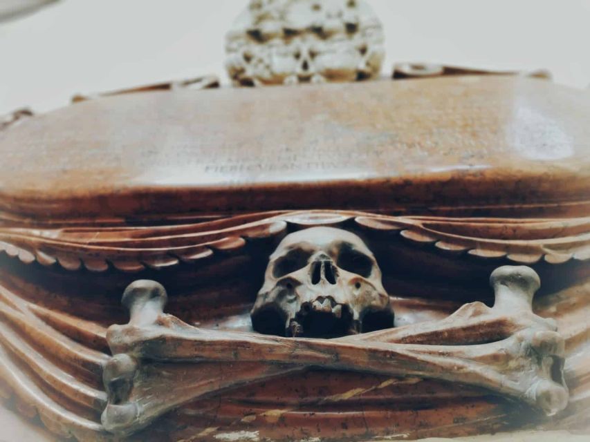 Vienna: German Guided Ghost Tour of Spooky Vienna - Stefan’s style may shape your evening