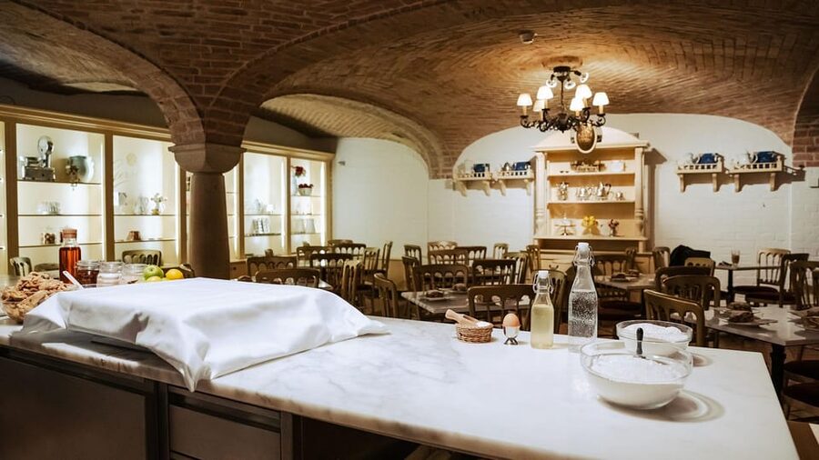 Vienna: Gerstner KuK Hofzuckerbäcker Baking Show & Tasting - Is $23 good value?