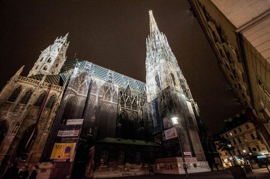 Vienna: Ghosts and Legends Guided Nighttime Walking Tour - Neuer Markt and the stories behind familiar streets