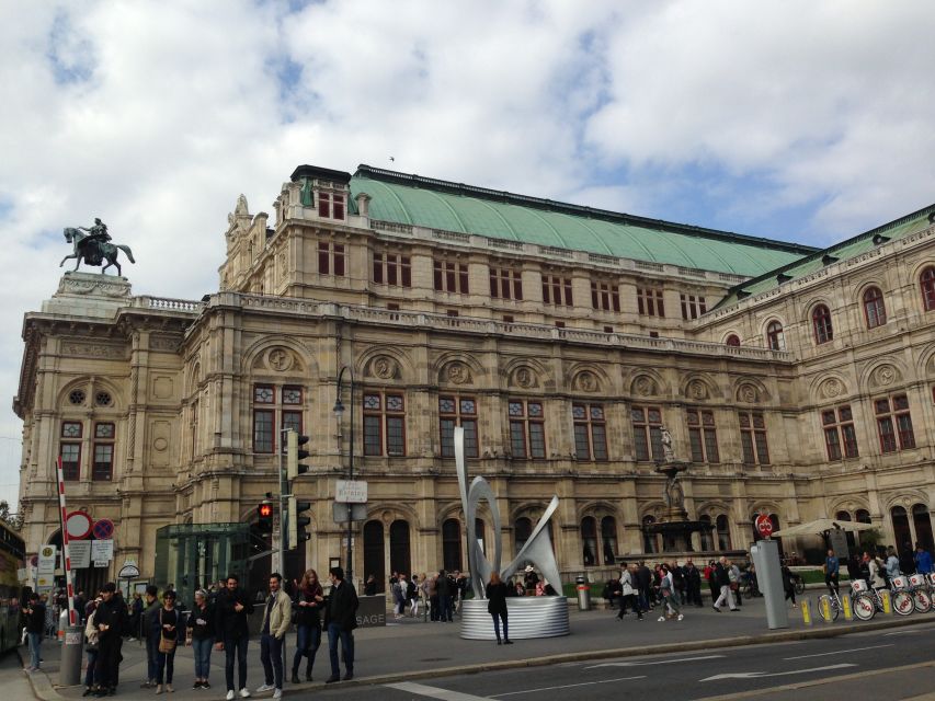 Vienna: Guided E-Bike Tour - Why an e-bike works well in Vienna
