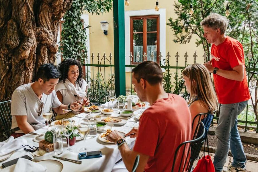 Vienna: Guided Foodie Walking Tour with Tastings and Coffee - Coffee, strudel, and the pace of the day