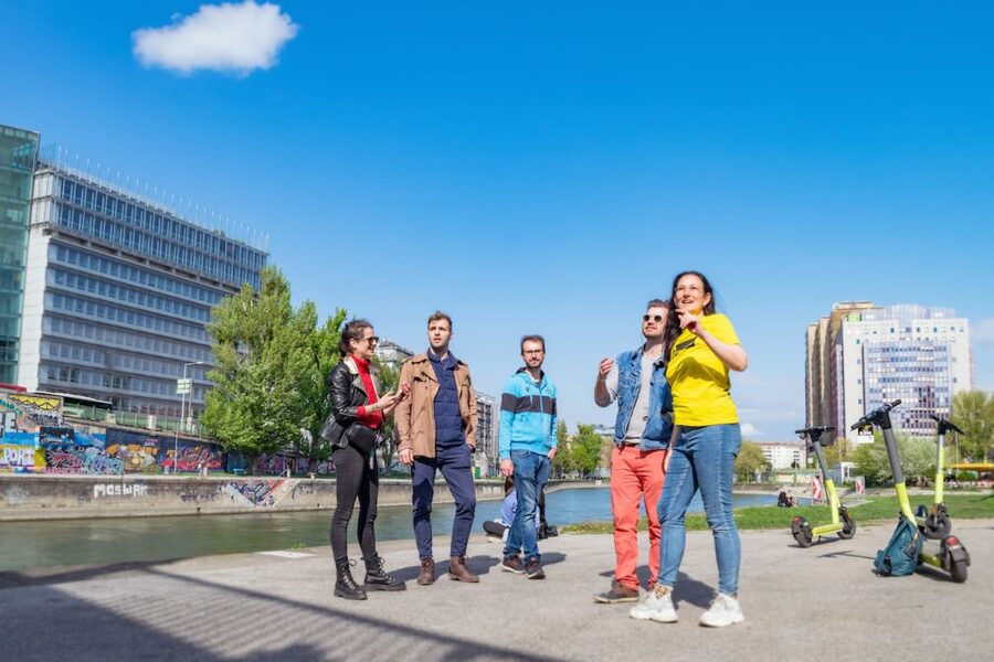 Vienna: Guided Tour by Kick Bike or E-Scooter with a Local - What the two-hour format really gives you