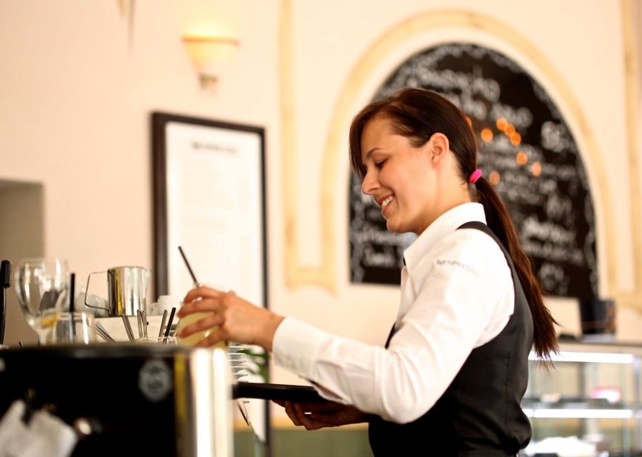 Vienna: Guided Viennese Coffee-House Tour - Starting at the first coffeehouse